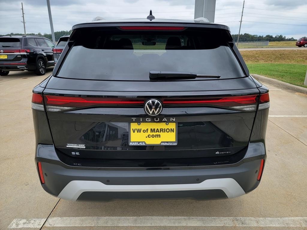 new 2025 Volkswagen Tiguan car, priced at $35,676