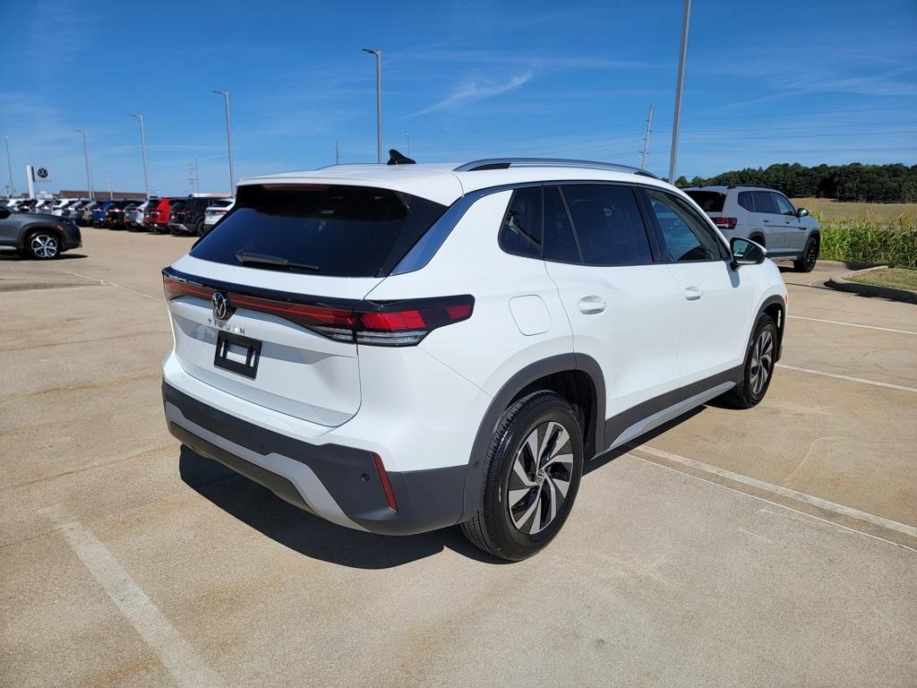 new 2025 Volkswagen Tiguan car, priced at $29,761