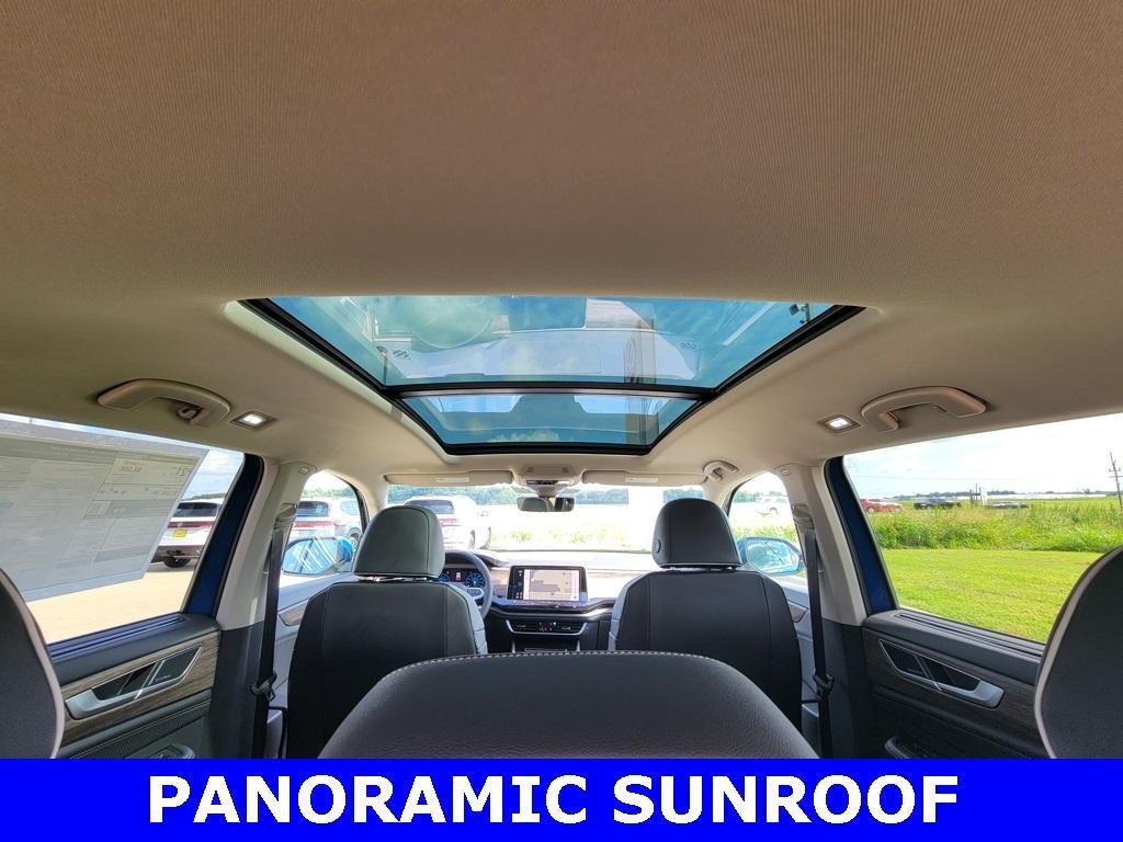 new 2025 Volkswagen Atlas car, priced at $50,529