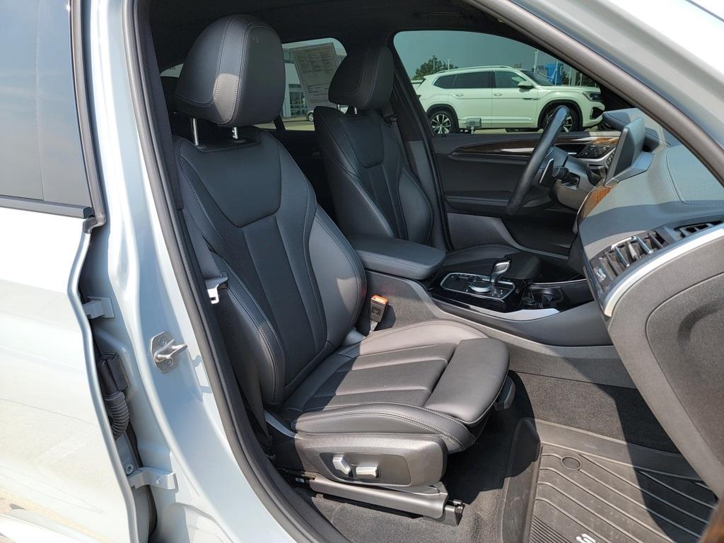 used 2022 BMW X3 car, priced at $45,000