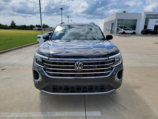 new 2024 Volkswagen Atlas car, priced at $43,893