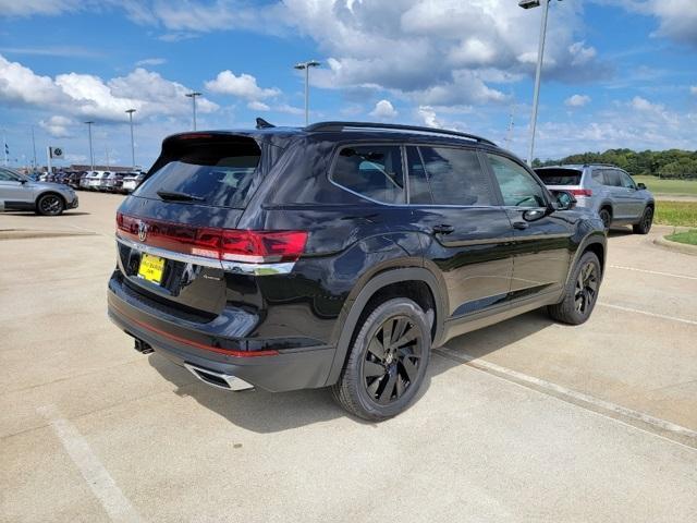 new 2024 Volkswagen Atlas car, priced at $43,893