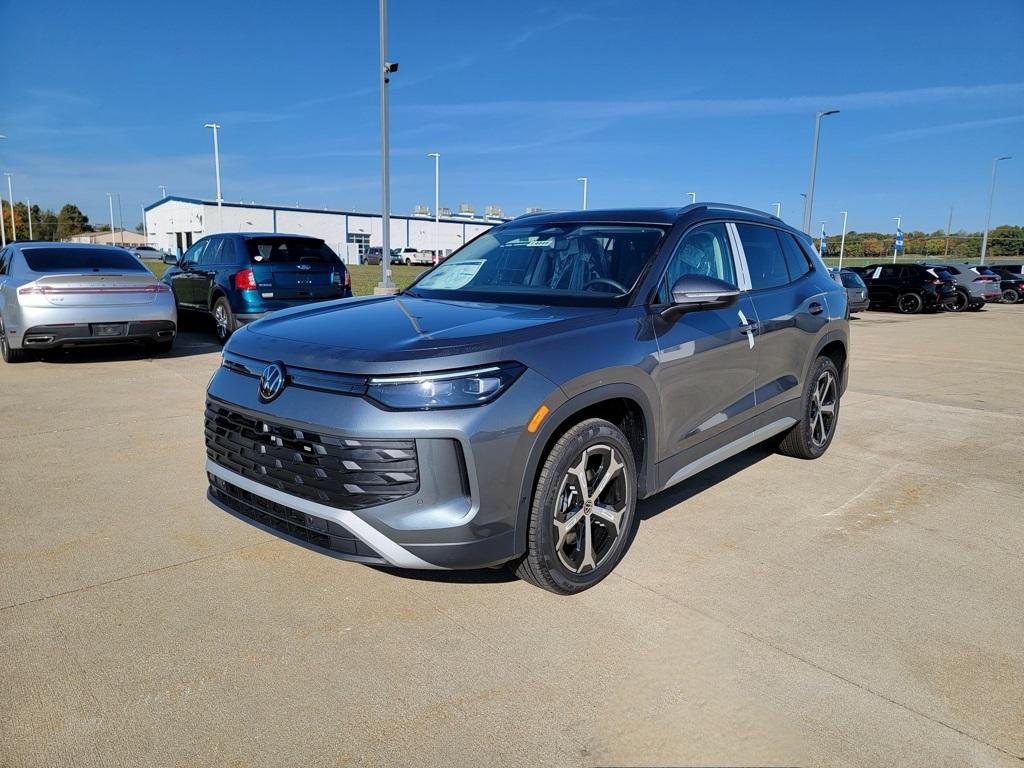 new 2026 Volkswagen Tiguan car, priced at $38,786