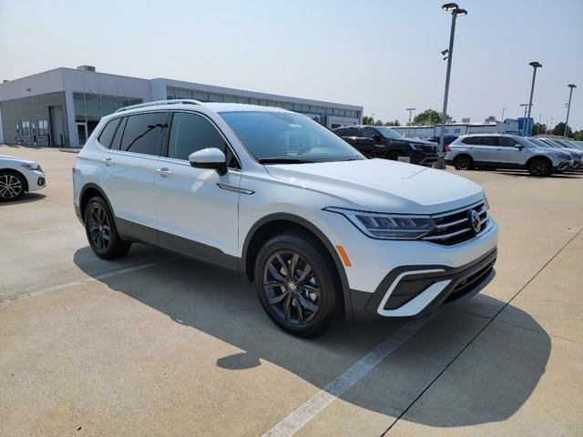 new 2024 Volkswagen Tiguan car, priced at $31,623