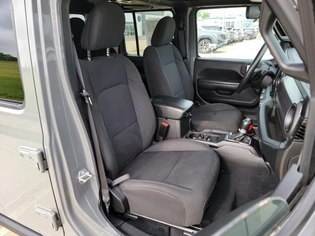 used 2022 Jeep Gladiator car, priced at $29,000