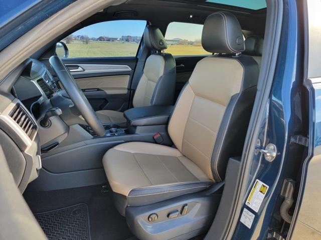 used 2022 Volkswagen Atlas Cross Sport car, priced at $28,000