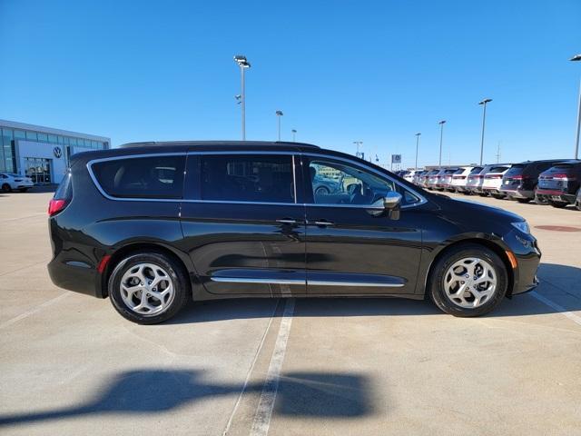 used 2022 Chrysler Pacifica car, priced at $27,750