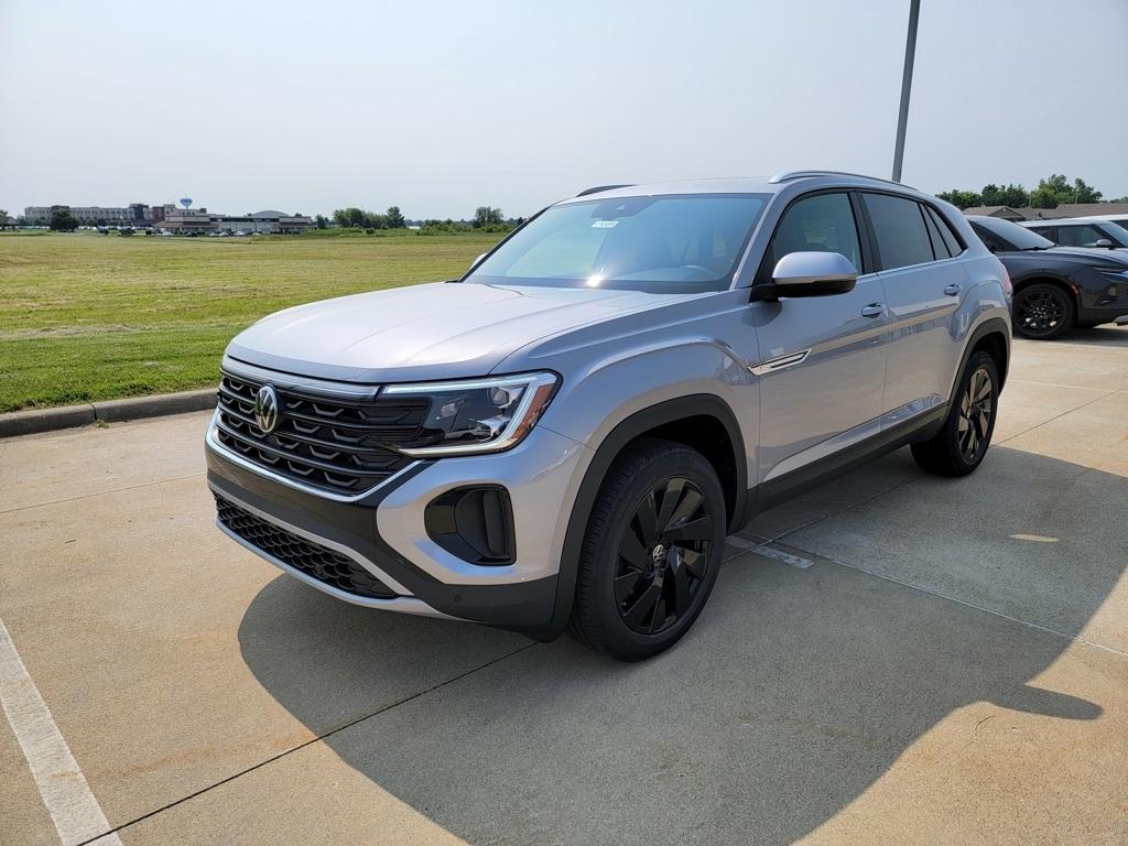 new 2025 Volkswagen Atlas Cross Sport car, priced at $46,891