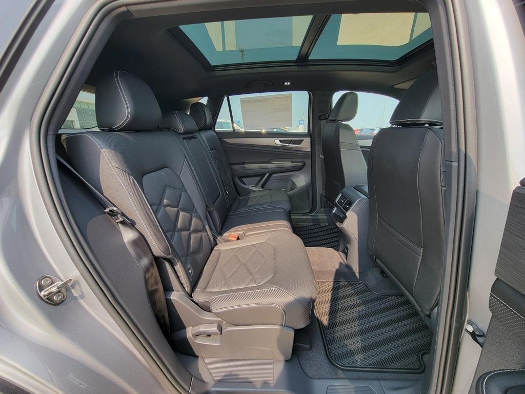 new 2025 Volkswagen Atlas Cross Sport car, priced at $46,891