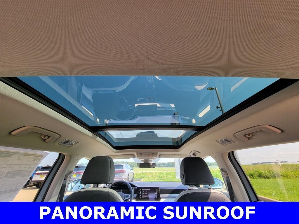 new 2025 Volkswagen Taos car, priced at $30,844