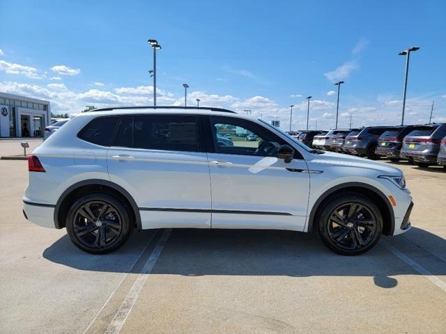 new 2024 Volkswagen Tiguan car, priced at $35,191