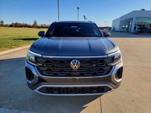 new 2025 Volkswagen Atlas Cross Sport car, priced at $45,911