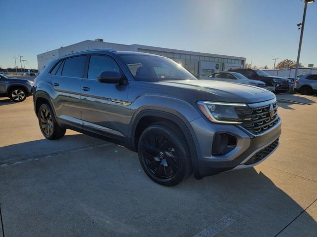 new 2025 Volkswagen Atlas Cross Sport car, priced at $45,911