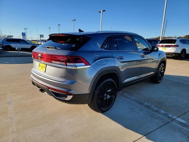 new 2025 Volkswagen Atlas Cross Sport car, priced at $45,911