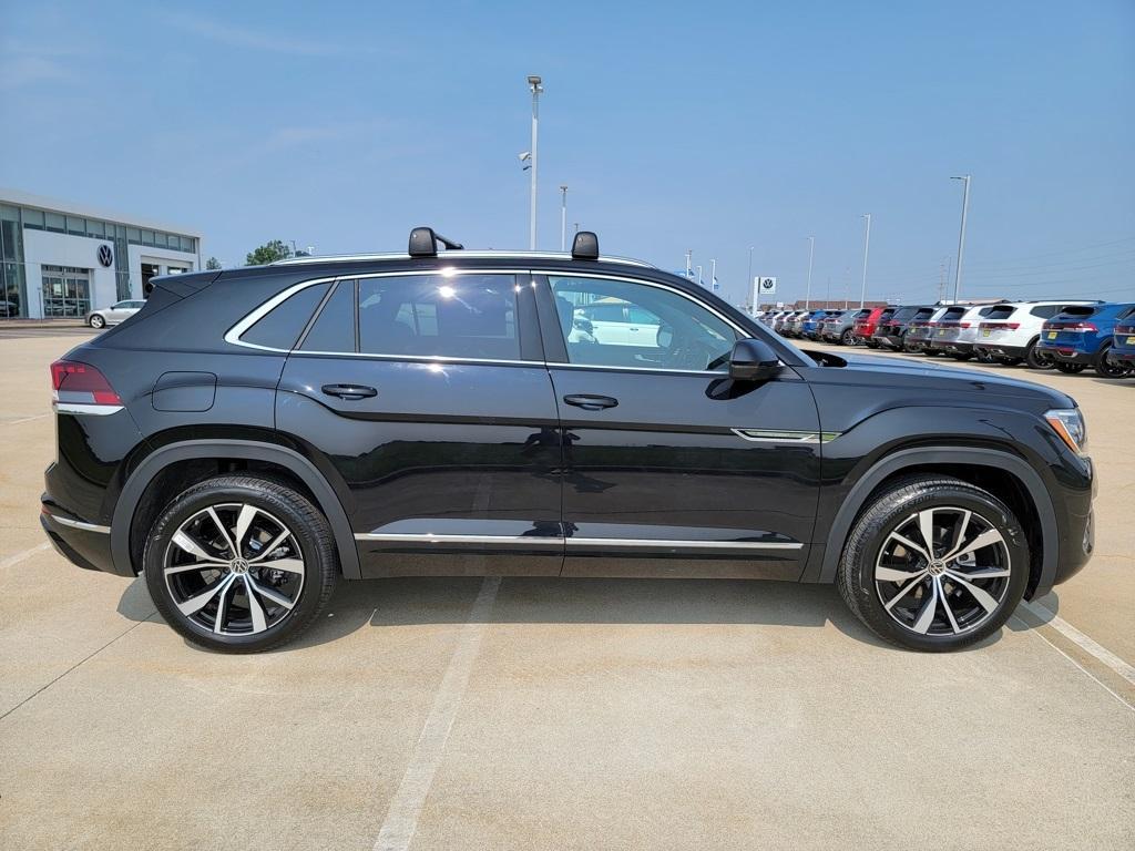 new 2025 Volkswagen Atlas Cross Sport car, priced at $54,541