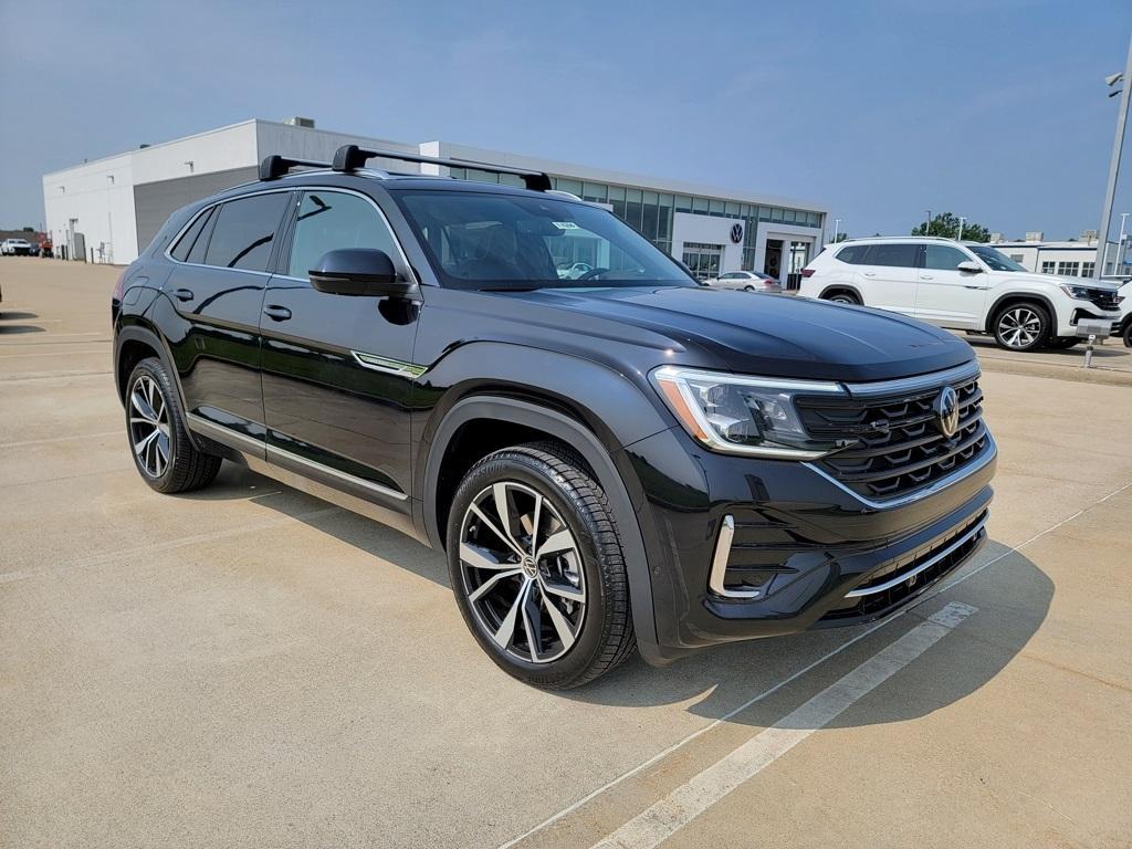 new 2025 Volkswagen Atlas Cross Sport car, priced at $54,541