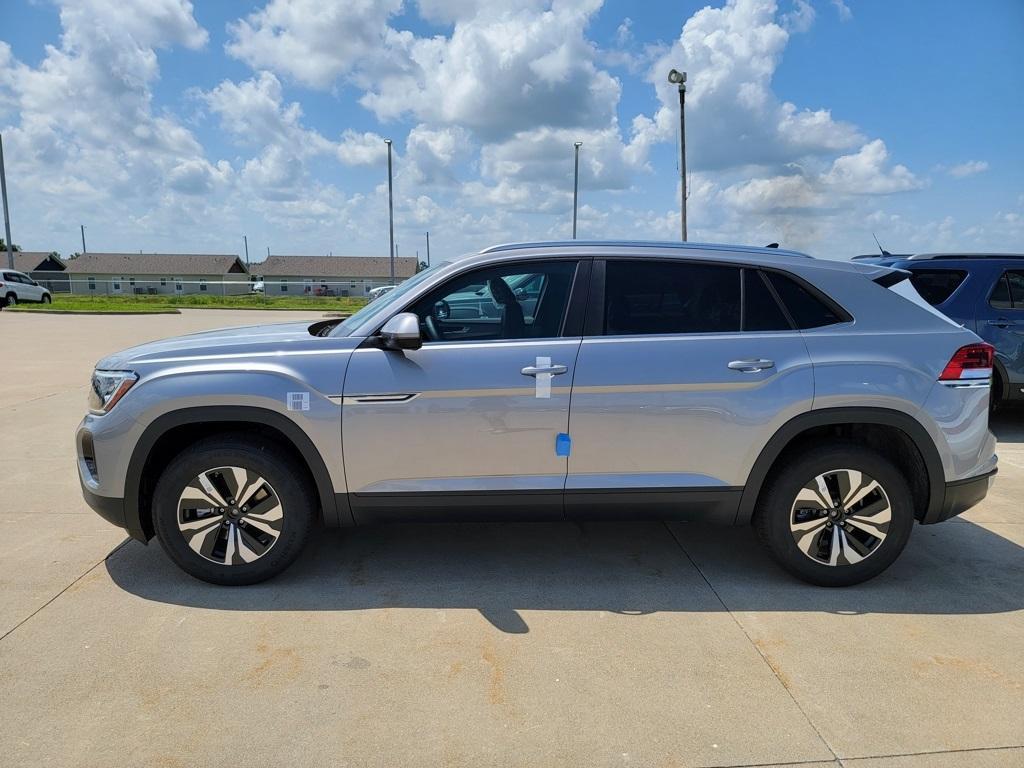 new 2025 Volkswagen Atlas Cross Sport car, priced at $40,356