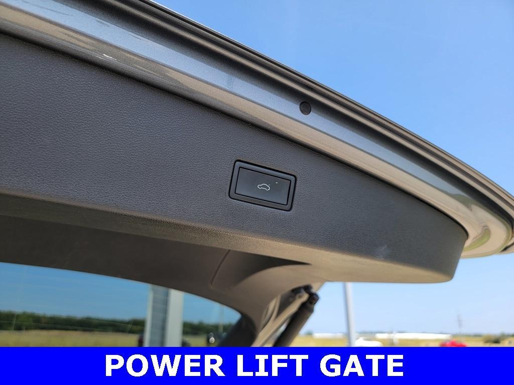 used 2024 Volkswagen Tiguan car, priced at $27,000