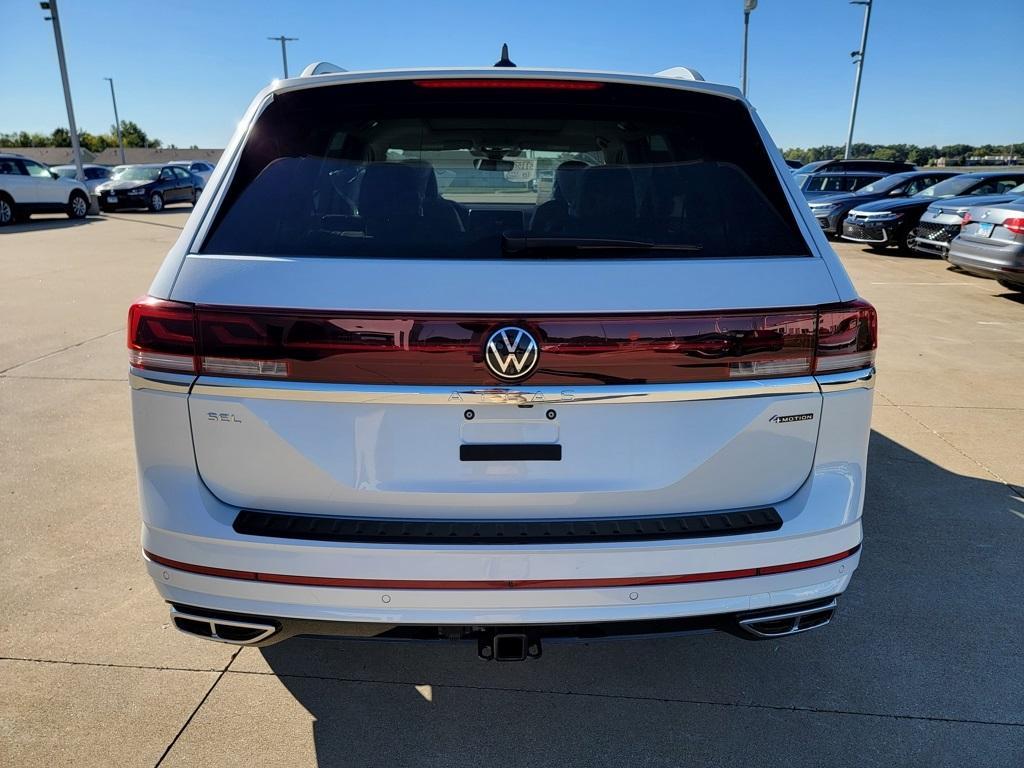 new 2026 Volkswagen Atlas car, priced at $57,286