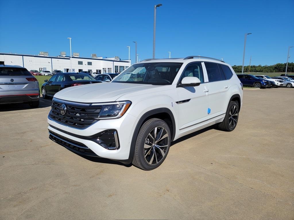 new 2026 Volkswagen Atlas car, priced at $57,286