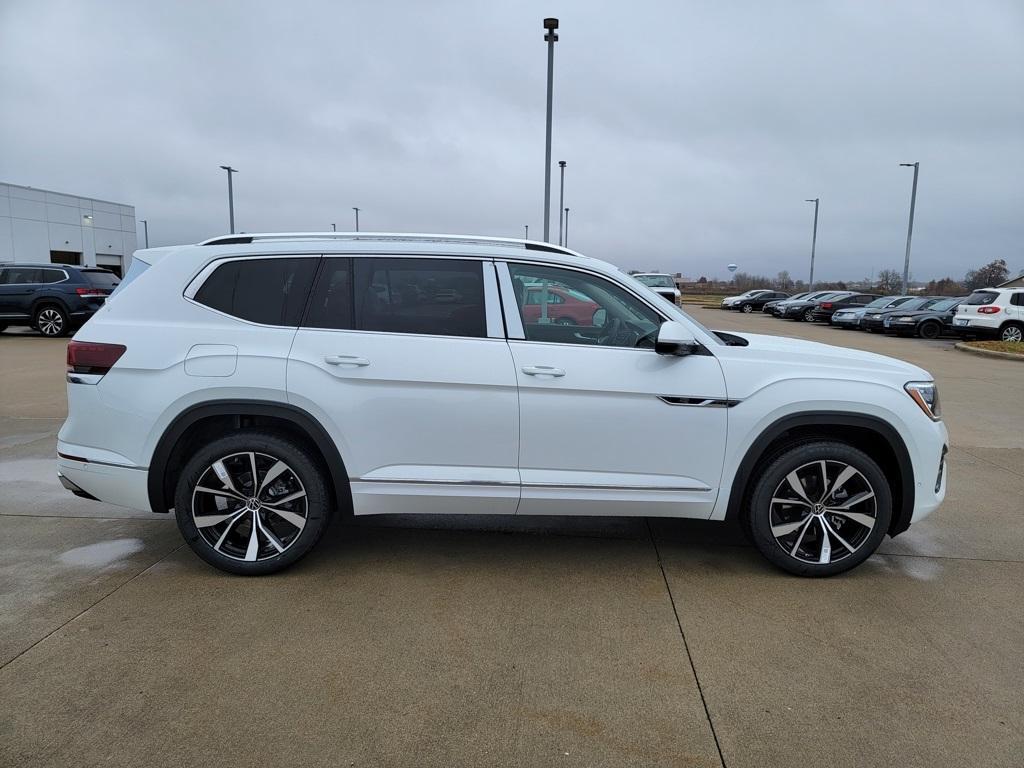 new 2026 Volkswagen Atlas car, priced at $56,786