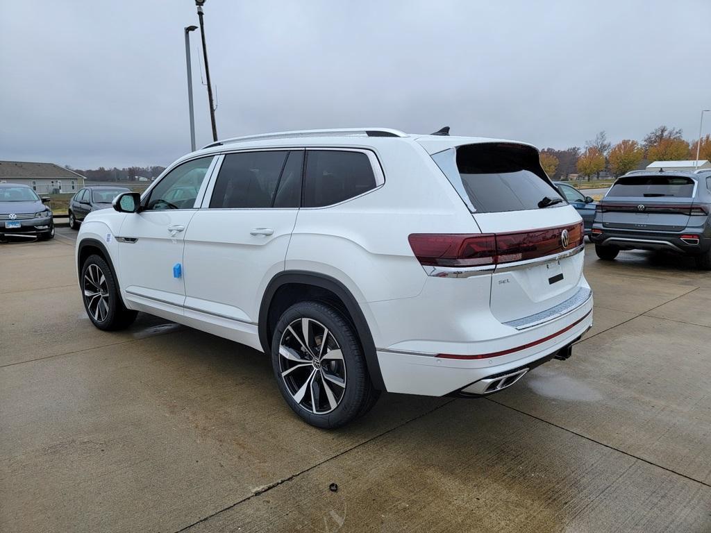 new 2026 Volkswagen Atlas car, priced at $56,786