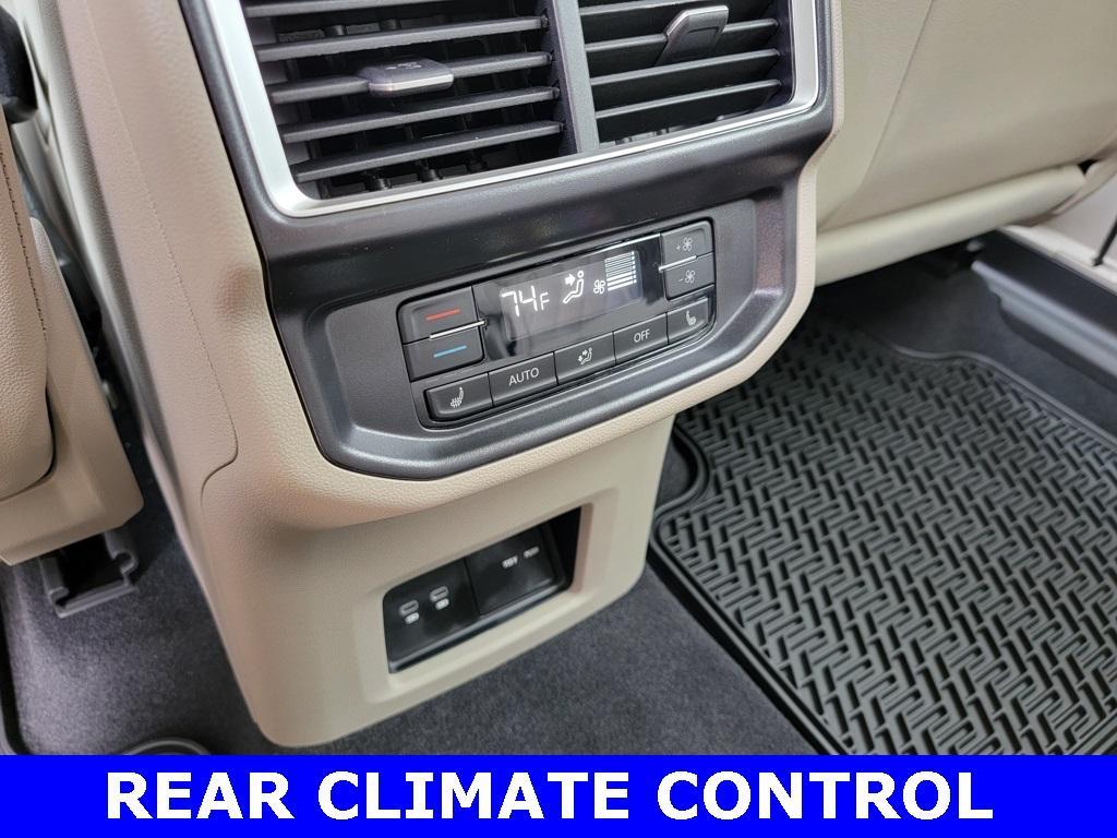 new 2026 Volkswagen Atlas car, priced at $56,091