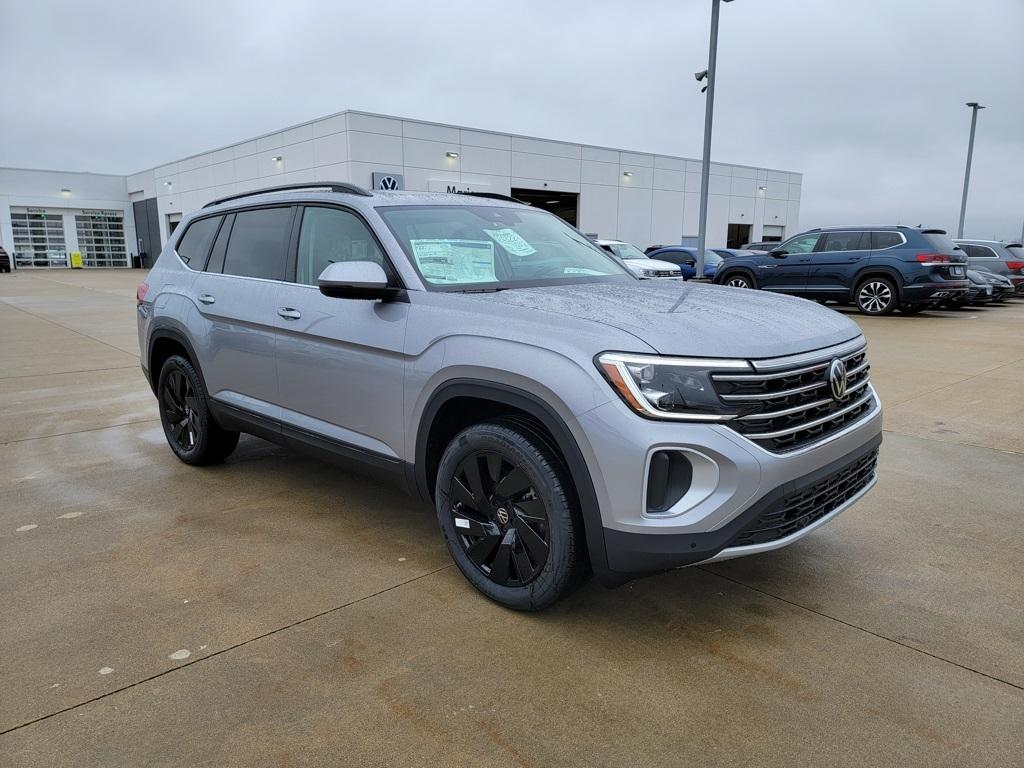 new 2026 Volkswagen Atlas car, priced at $49,126
