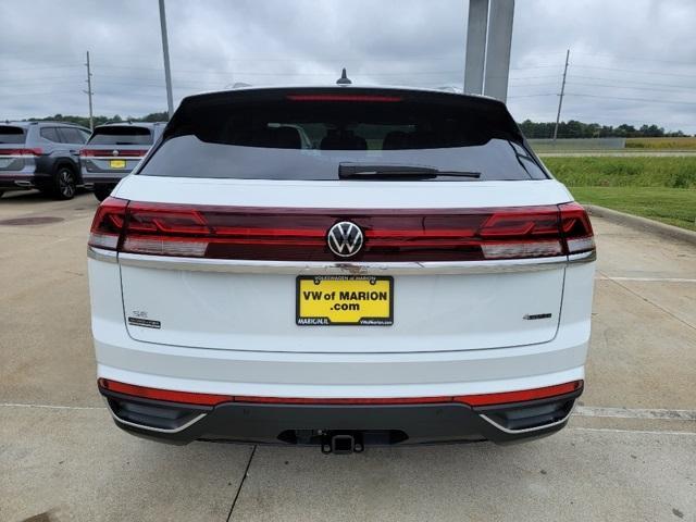 new 2024 Volkswagen Atlas Cross Sport car, priced at $43,611