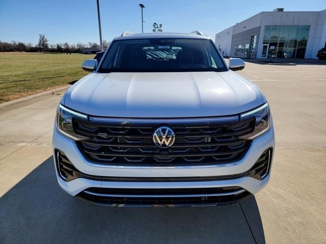 new 2025 Volkswagen Atlas car, priced at $54,986