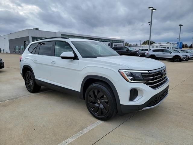 new 2025 Volkswagen Atlas car, priced at $49,010