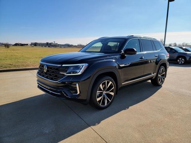 new 2025 Volkswagen Atlas car, priced at $54,321