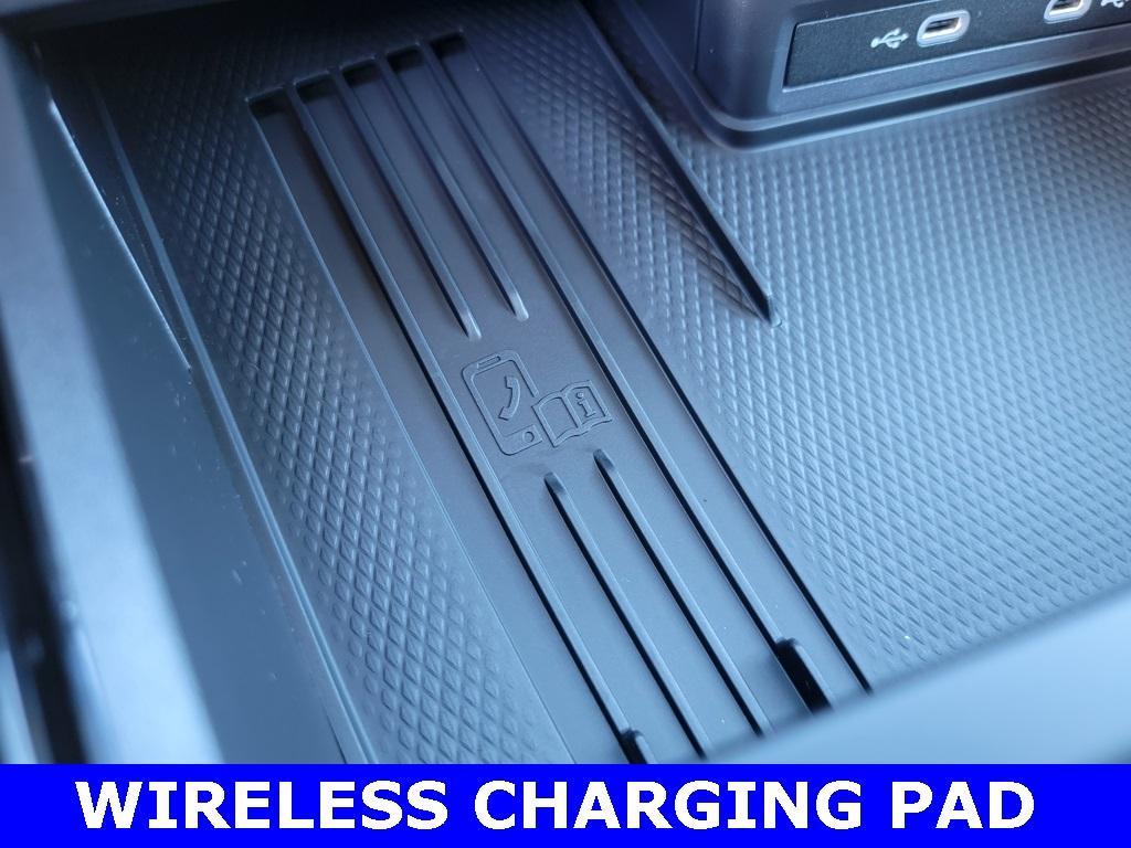 new 2026 Volkswagen Atlas car, priced at $42,241