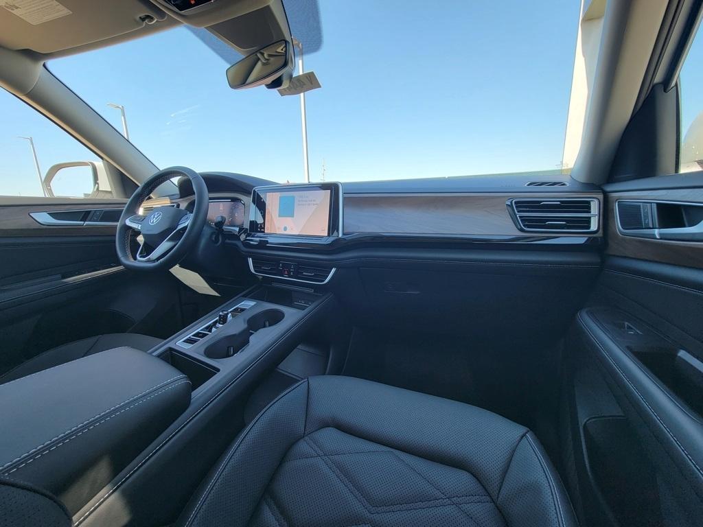 new 2026 Volkswagen Atlas car, priced at $42,241