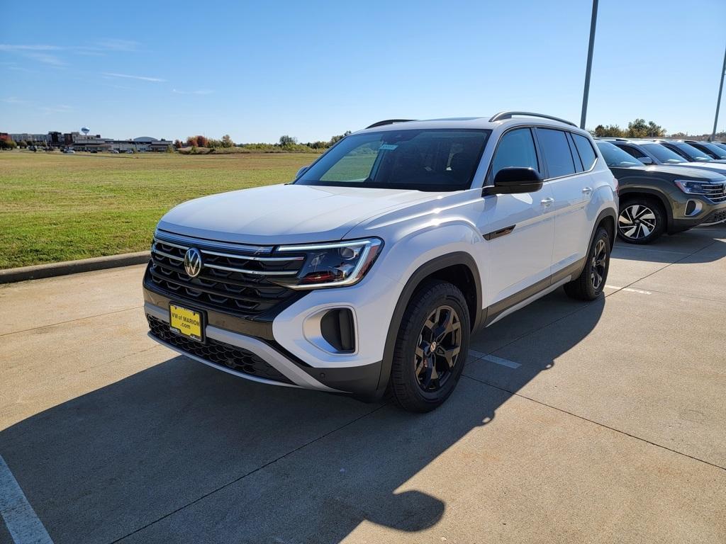 new 2025 Volkswagen Atlas car, priced at $45,979