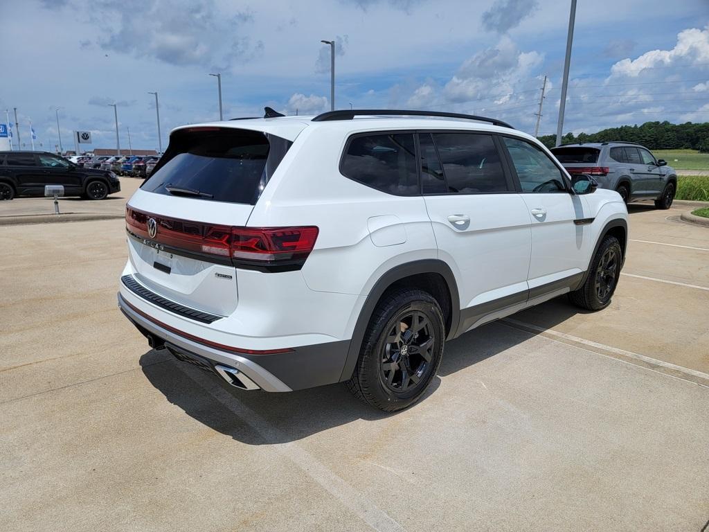 new 2025 Volkswagen Atlas car, priced at $45,979