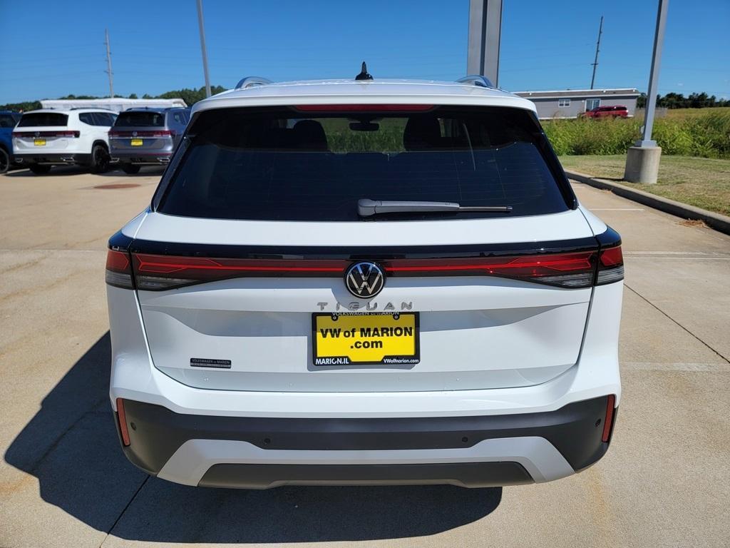 new 2025 Volkswagen Tiguan car, priced at $31,811
