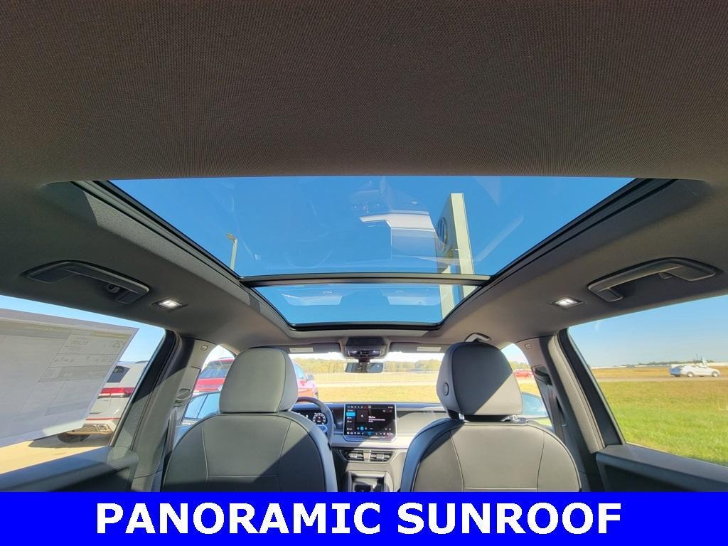 new 2025 Volkswagen Tiguan car, priced at $37,811