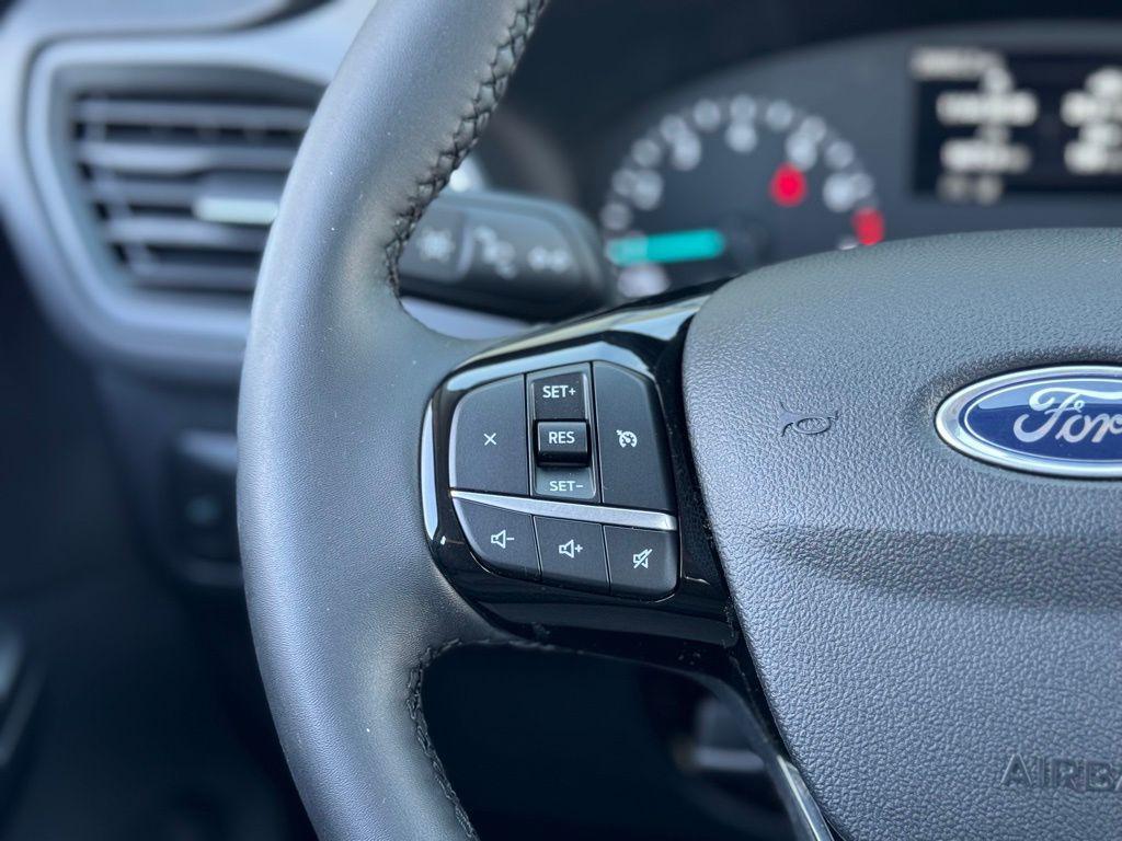 used 2022 Ford Escape car, priced at $20,764