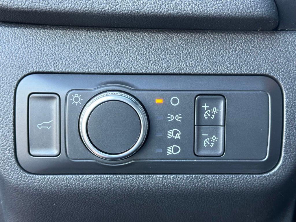 used 2022 Ford Escape car, priced at $20,764