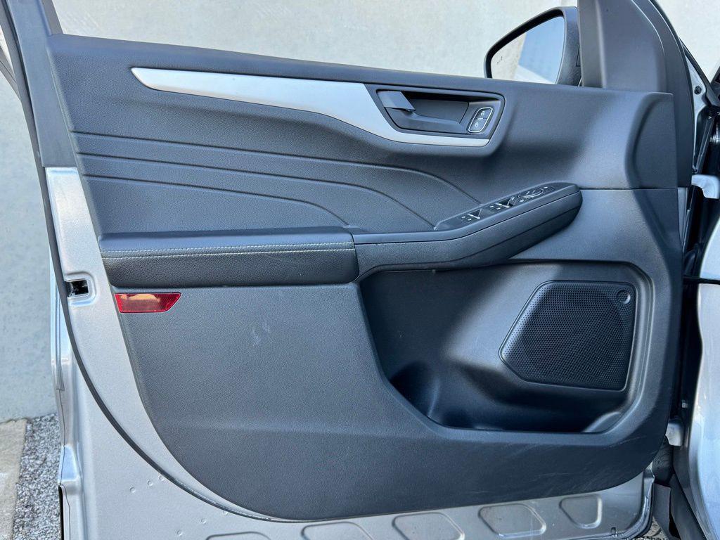 used 2022 Ford Escape car, priced at $20,764