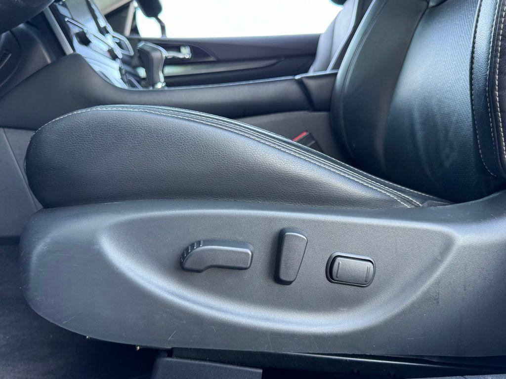 used 2023 Nissan Maxima car, priced at $23,591