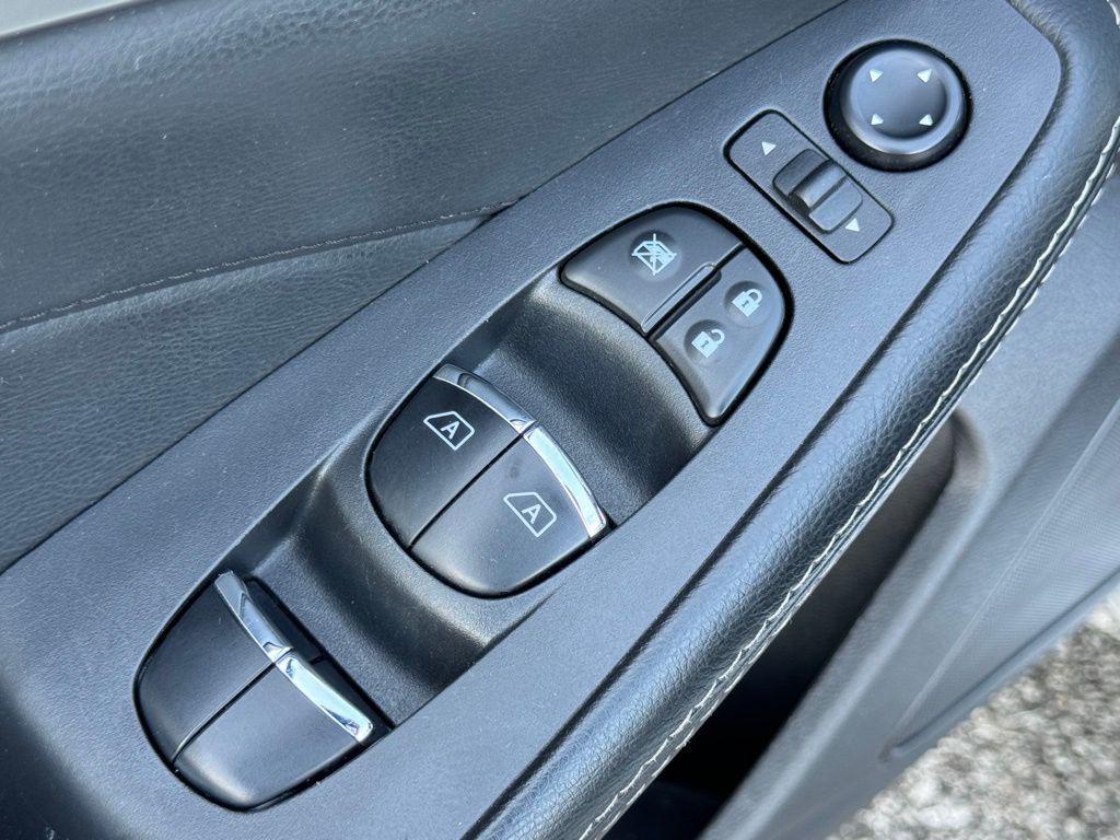 used 2023 Nissan Maxima car, priced at $23,591