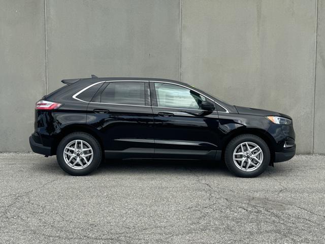 new 2024 Ford Edge car, priced at $41,500