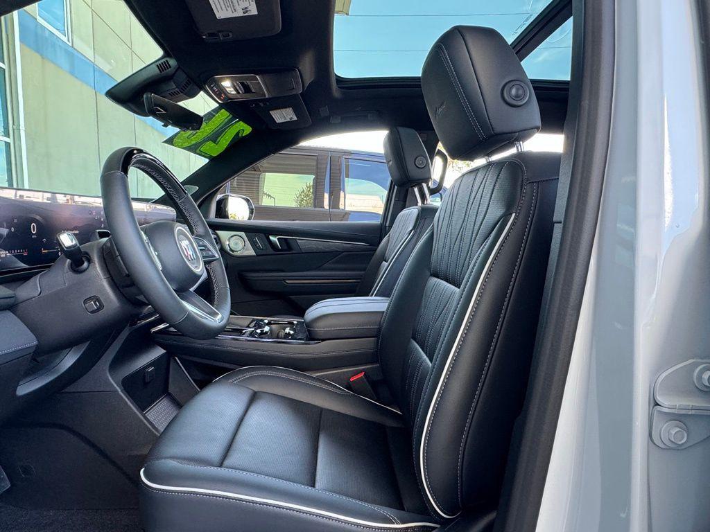 used 2026 Buick Enclave car, priced at $636,570