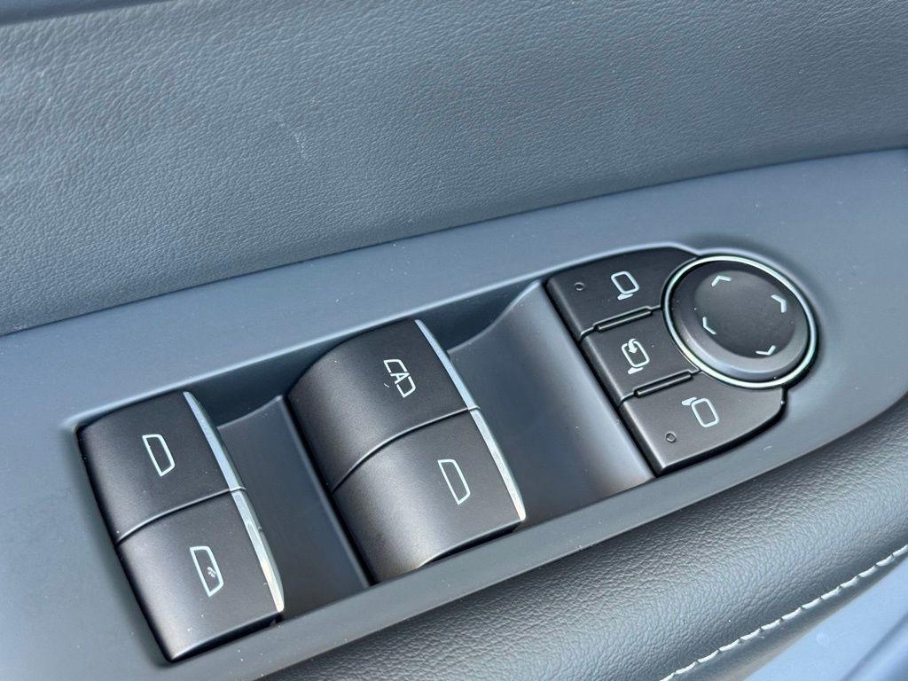 used 2026 Buick Enclave car, priced at $636,570
