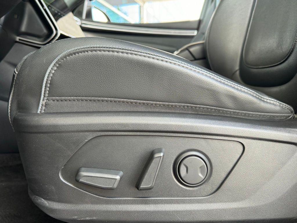 used 2024 Hyundai SANTA CRUZ car, priced at $26,391