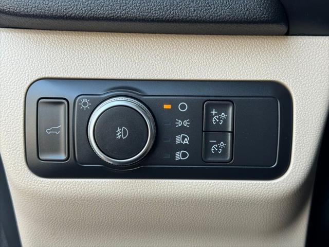 used 2022 Ford Escape car, priced at $23,448