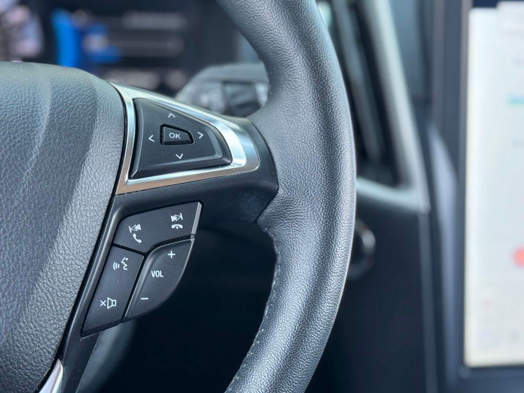 used 2022 Ford Edge car, priced at $24,233