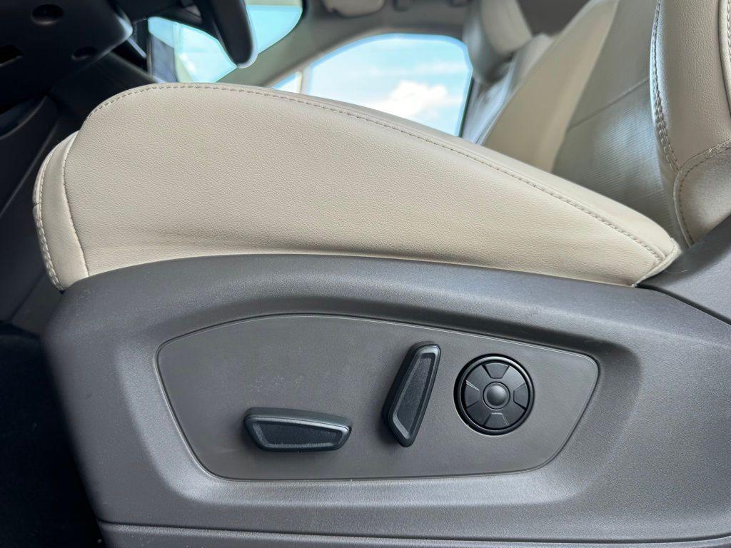 used 2022 Ford Explorer car, priced at $36,663